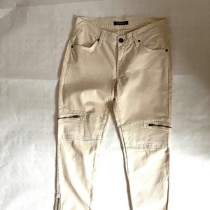 NWOT Cream Ivory James Jeans moto w/ gold zipper accents. Size 6. MSRP $185